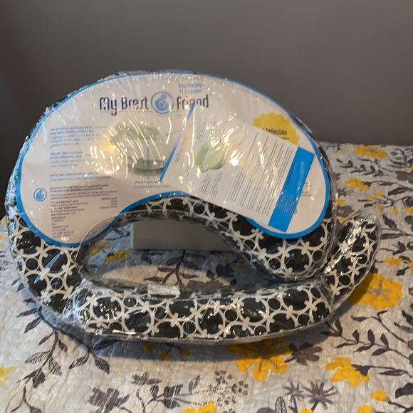 breast feeding supporter - Picture 5 of 5